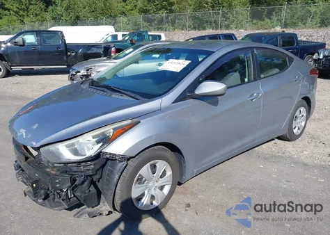 2016 Hyundai Elantra Se z USA, uszkodzony, nr VIN 5NPDH4AE3GH764935